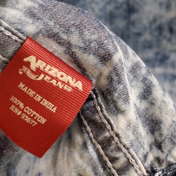 Short Sleeved Tie Dye Shirt - Picture 6 of 9